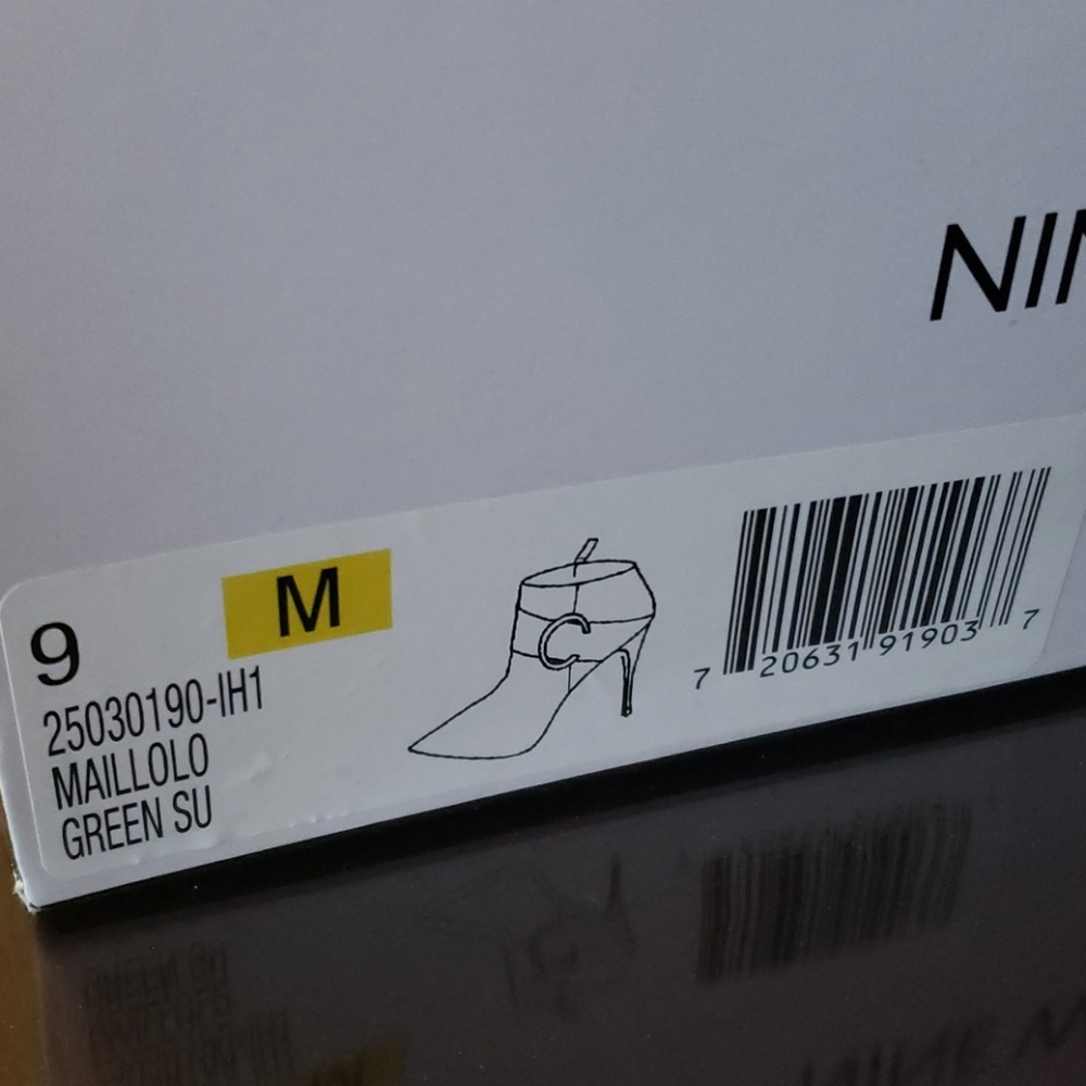 Nine West Maillolo Green Suade size 9 - Picture 5 of 6